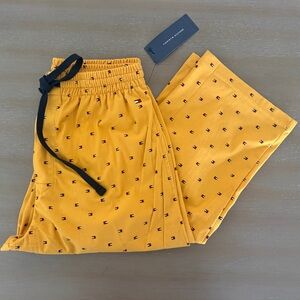 Tommy Hilfiger Men’s Yellow Pants